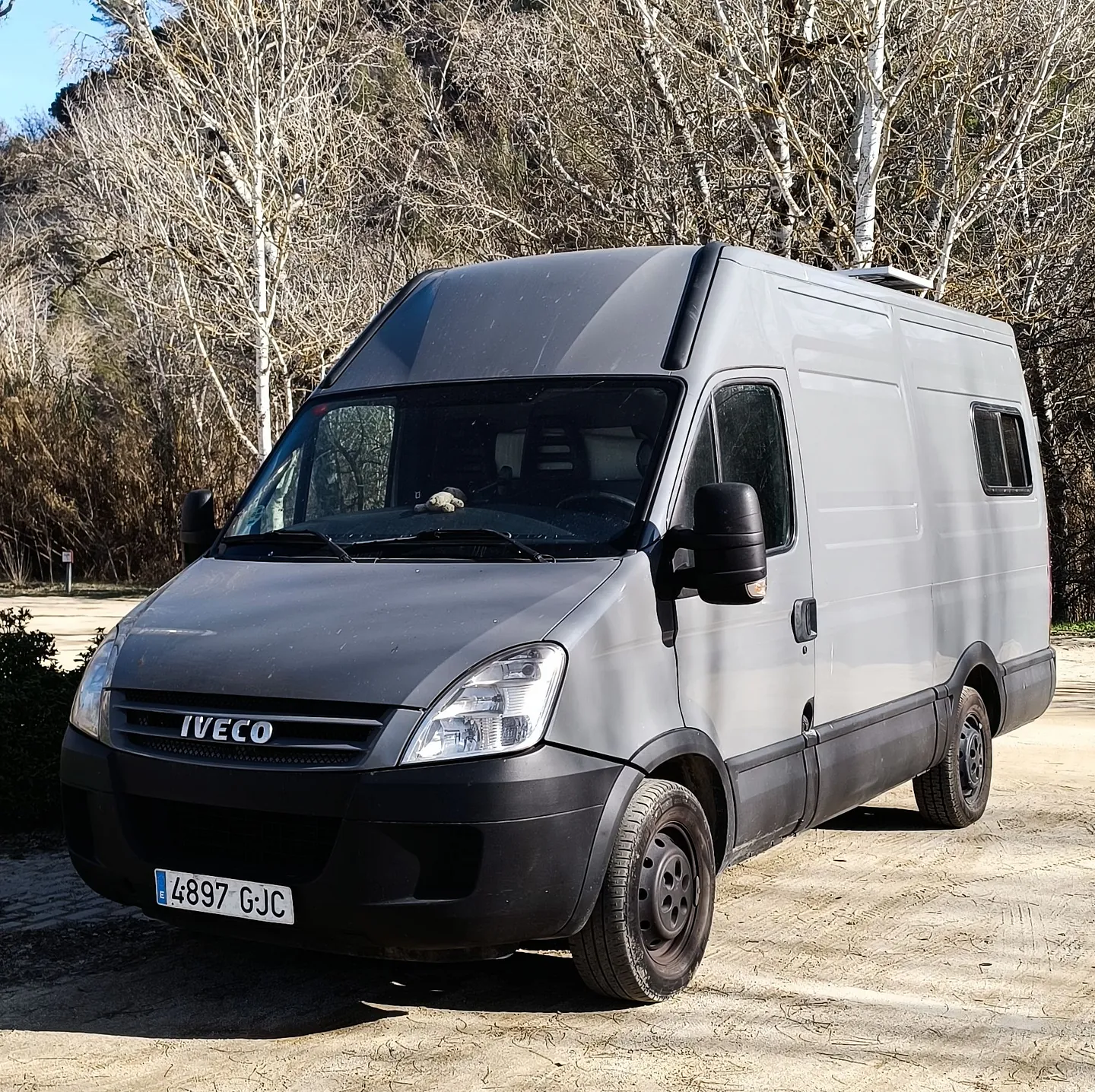 Camper 2 Enjoy Iveco-Cadaqus